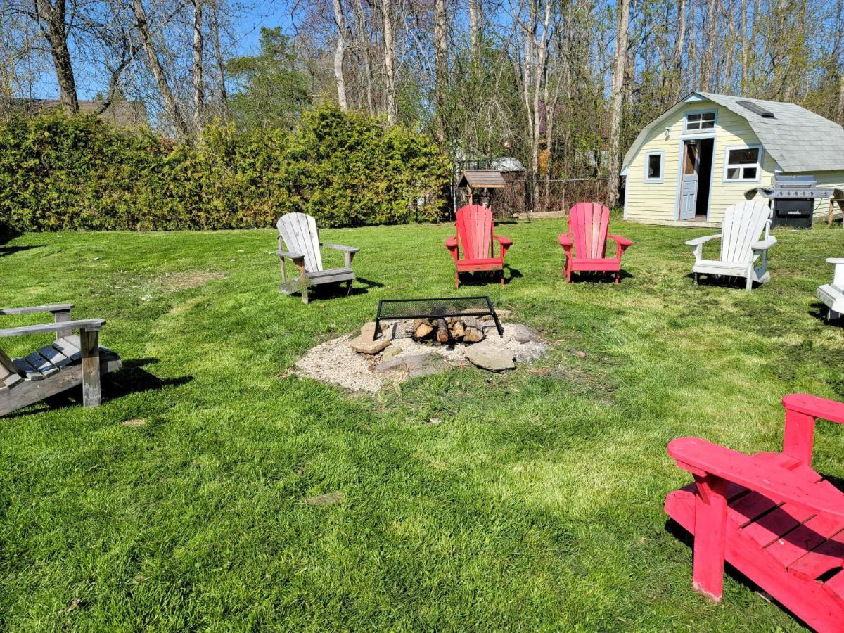 Fun Place With A Sandy Beach For Swimming, Boating, And Fishing, Featuring 3 Available Cabins Fenelon Falls Luaran gambar