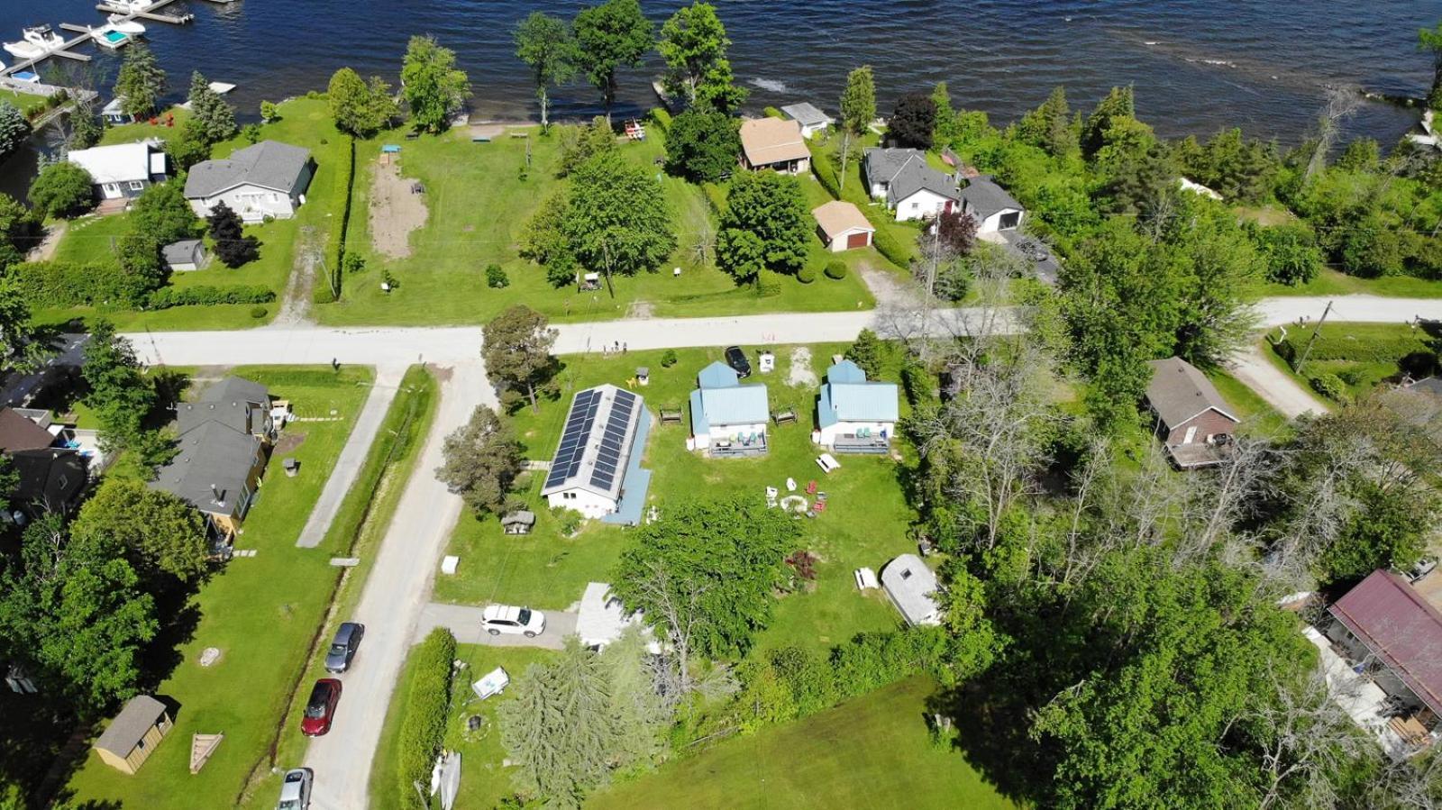 Fun Place With A Sandy Beach For Swimming, Boating, And Fishing, Featuring 3 Available Cabins Fenelon Falls Luaran gambar